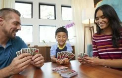 Mattel Επιτραπέζιο Uno Junior (GKF04) 7 Mattel Επιτραπέζιο Uno Junior (GKF04) -Επιτραπέζια παιχνίδια & κάρτες Εκπτώσεις 201301 2